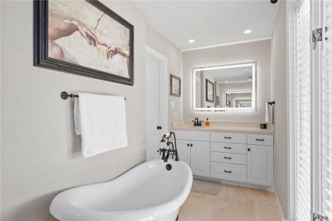 418 N Coronado Drive Kerrville TX 78028