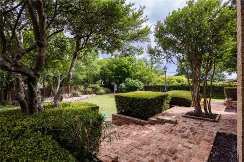 418 N Coronado Drive Kerrville TX 78028
