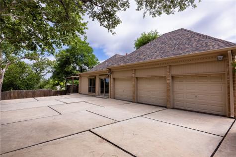 418 N Coronado Drive Kerrville TX 78028