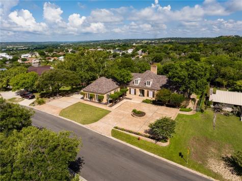 418 N Coronado Drive Kerrville TX 78028