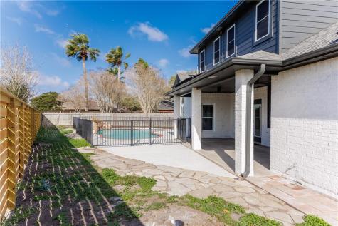 6402 Avignon Street Corpus Christi TX 78414