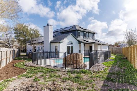 6402 Avignon Street Corpus Christi TX 78414