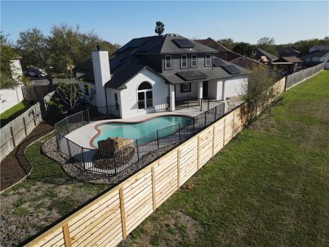 6402 Avignon Street Corpus Christi TX 78414