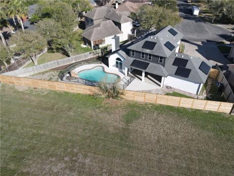 6402 Avignon Street Corpus Christi TX 78414