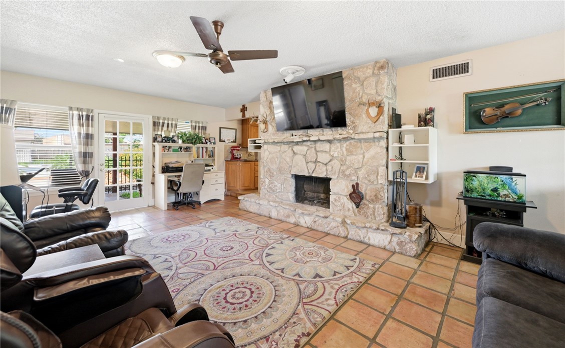 6996 Lovers Lane Corpus Christi TX 78412