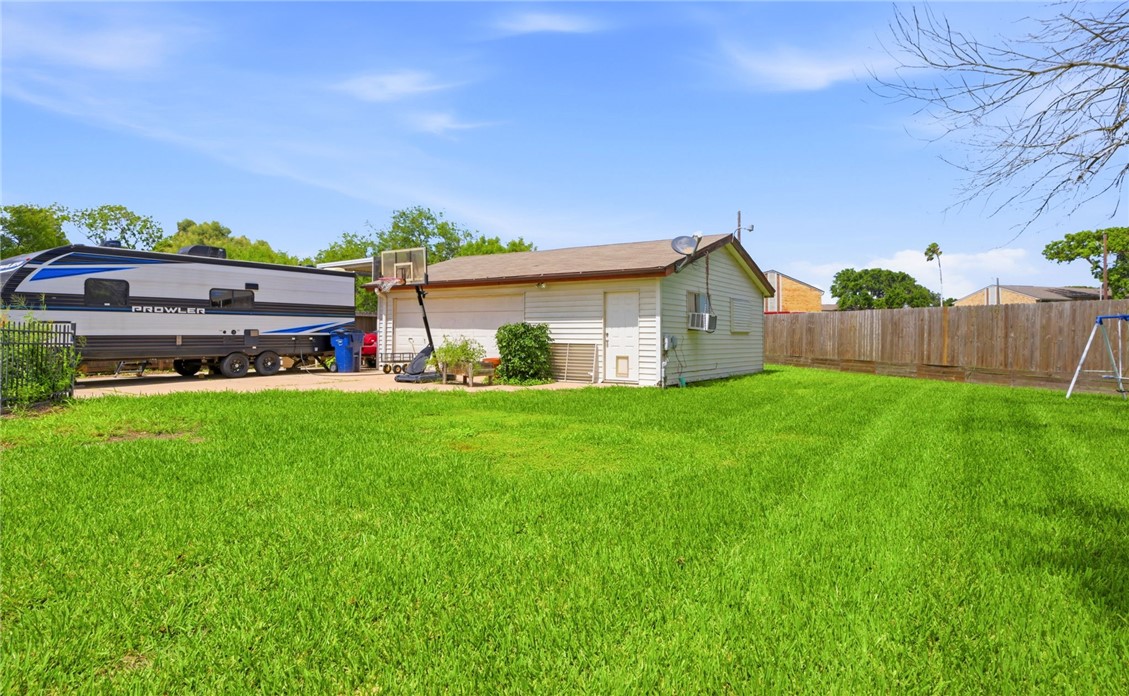 6996 Lovers Lane Corpus Christi TX 78412