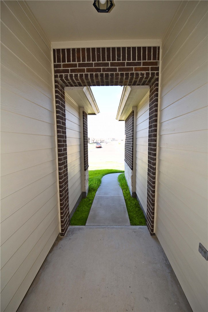 8158 Luz De Luna Street Corpus Christi TX 78414