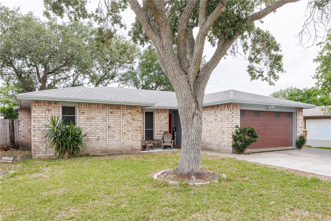 3109 Crestwater Drive Corpus Christi TX 78415