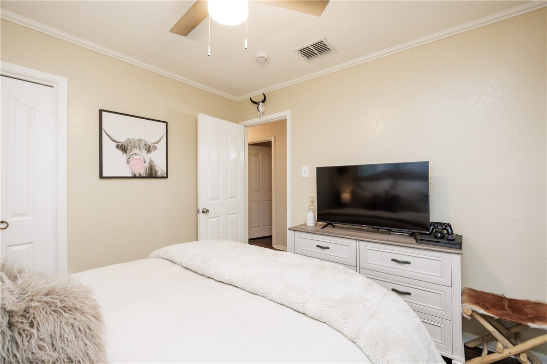 3109 Crestwater Drive Corpus Christi TX 78415