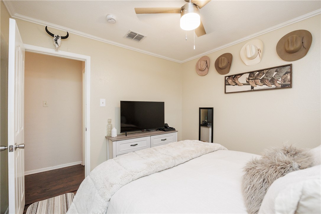 3109 Crestwater Drive Corpus Christi TX 78415