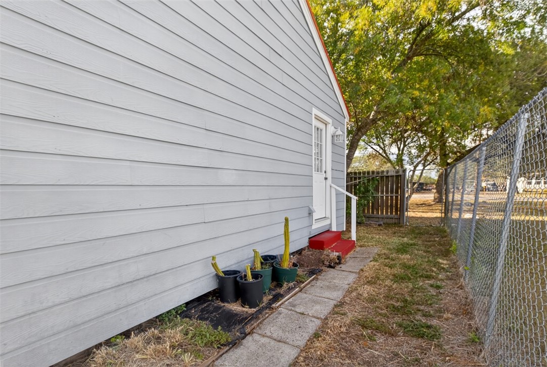 3618 Starlite Corpus Christi TX 78410