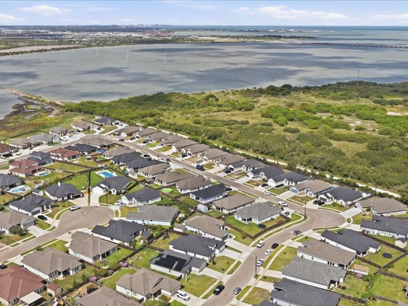 2113 Meandering Oaks Drive Corpus Christi TX 78418