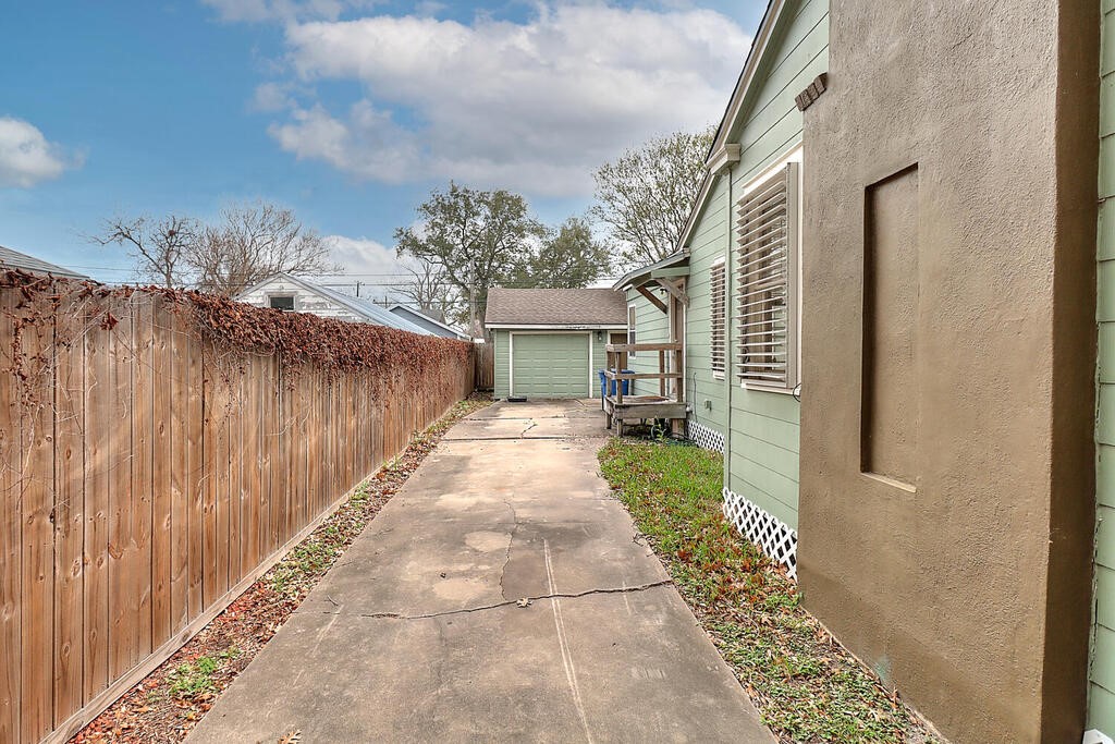 441 Indiana Avenue Corpus Christi TX 78404