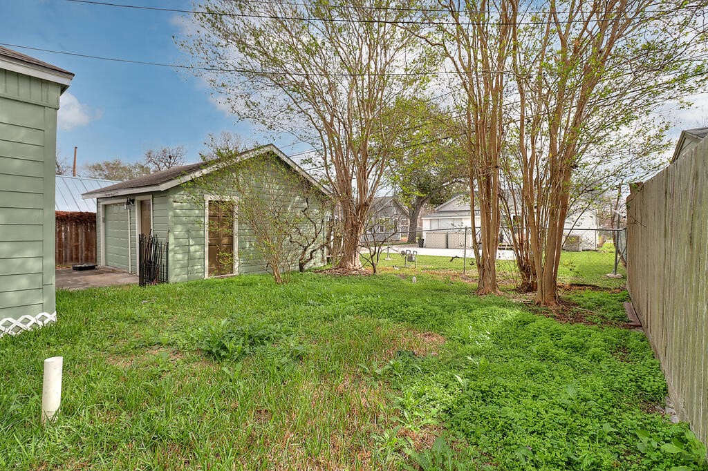 441 Indiana Avenue Corpus Christi TX 78404