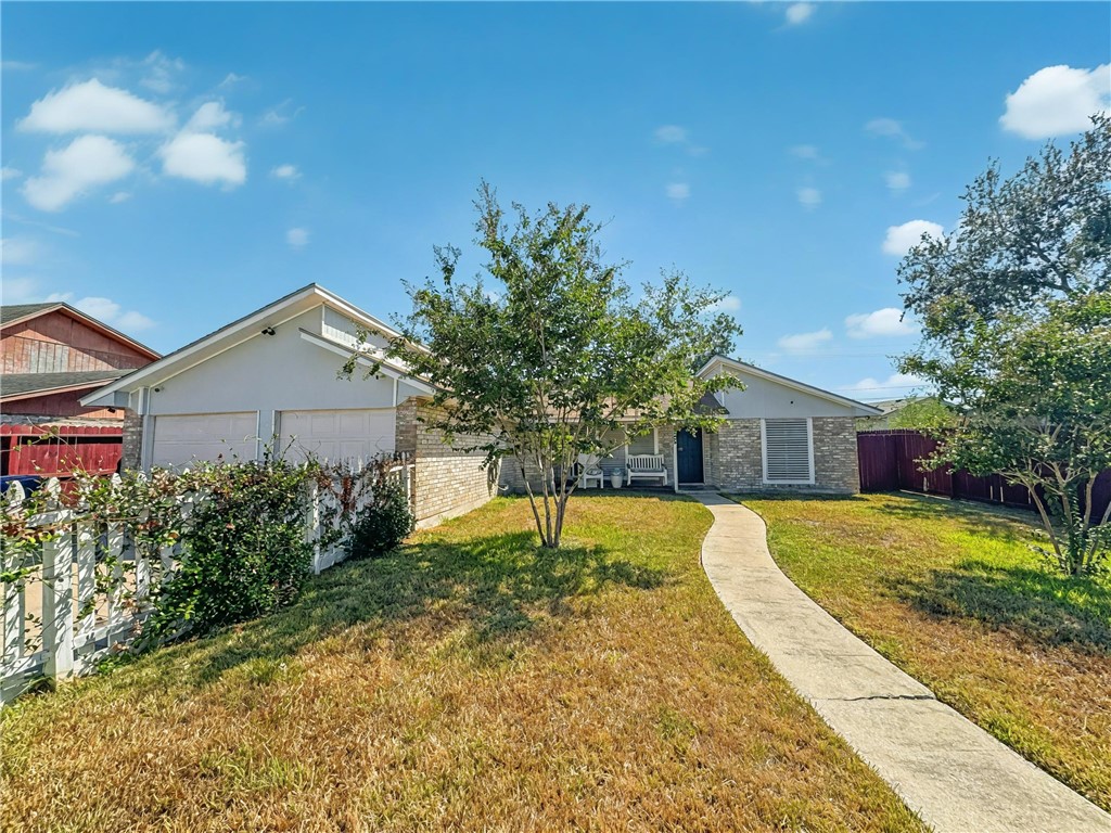 3505 Crestside Drive Corpus Christi TX 78415