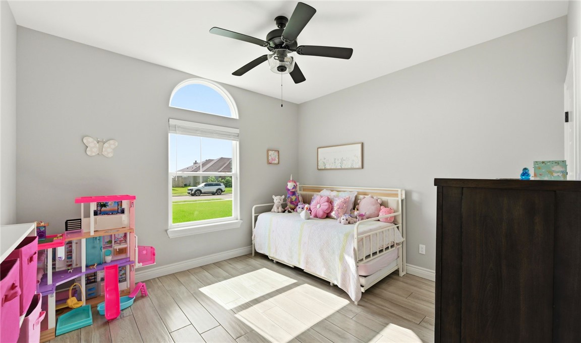 2549 Atlantic View Street Corpus Christi TX 78415