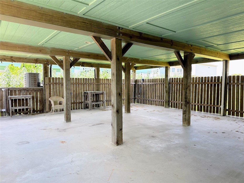 103 Palm Drive Rockport TX 78382