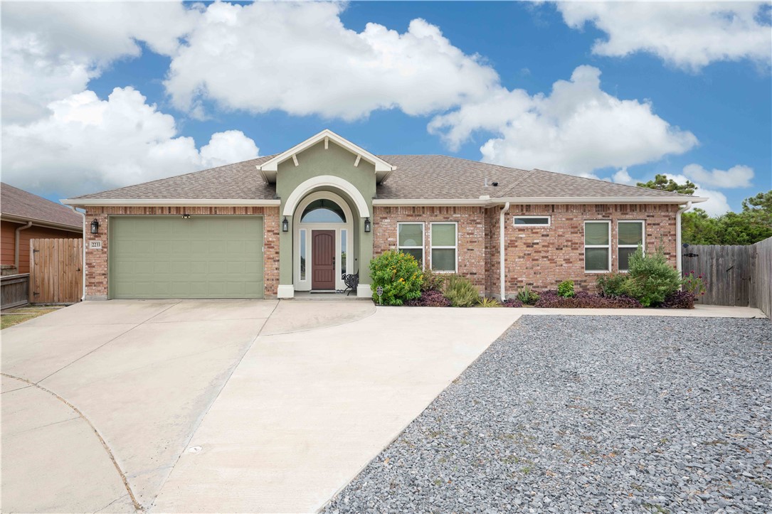 2233 Pinehollow Corpus Christi TX 78418