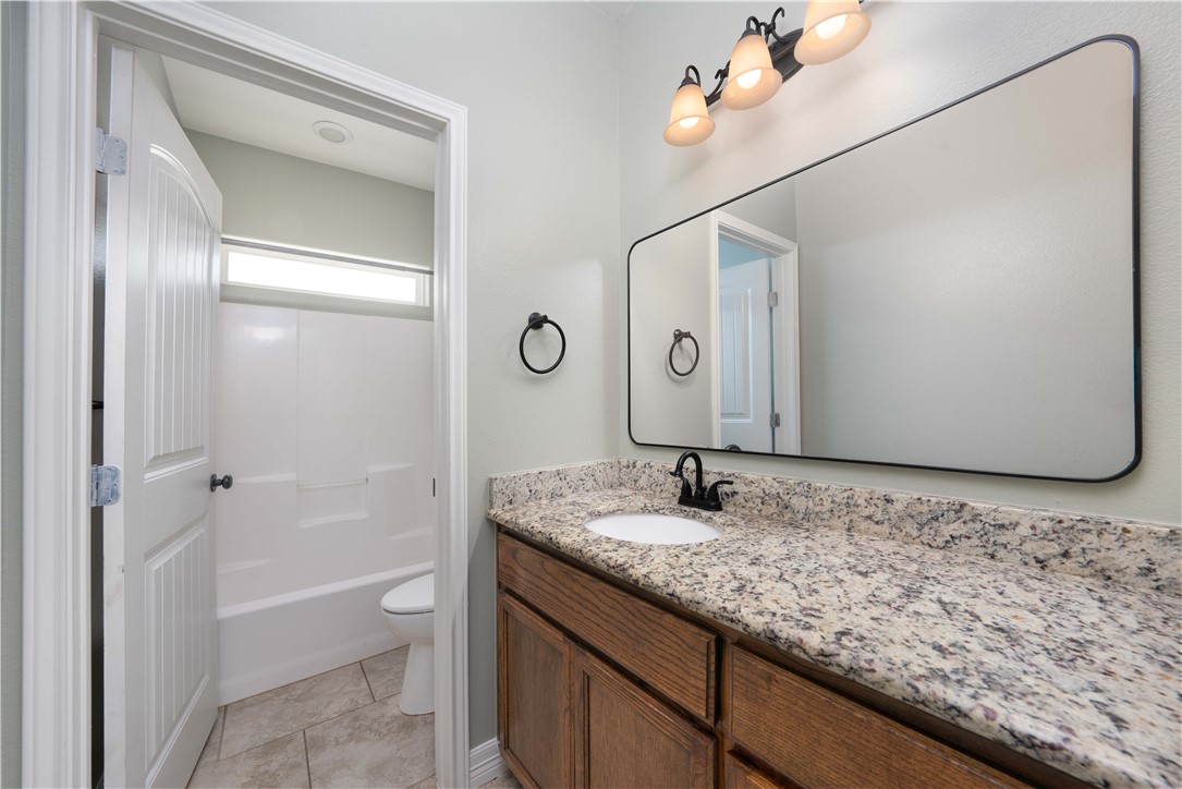 2233 Pinehollow Corpus Christi TX 78418
