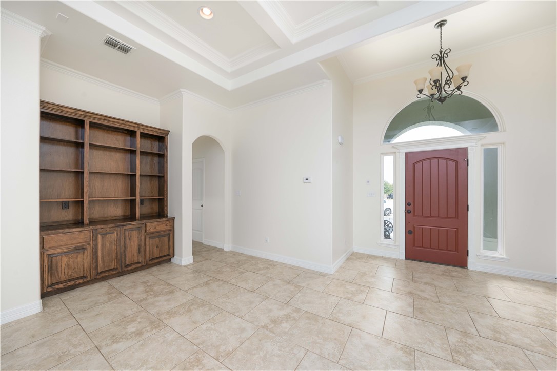 2233 Pinehollow Corpus Christi TX 78418