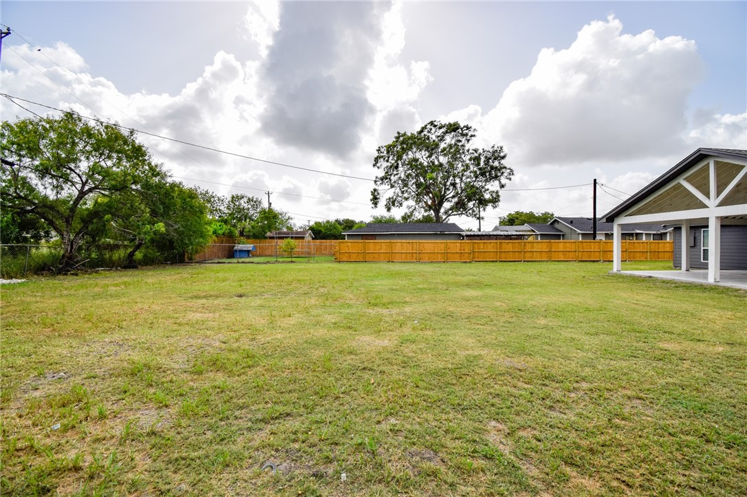 950 Mendoza Street Corpus Christi TX 78416