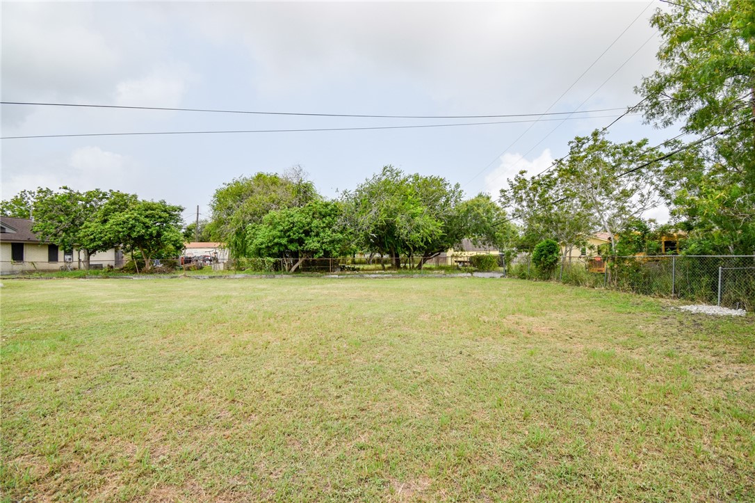 950 Mendoza Street Corpus Christi TX 78416