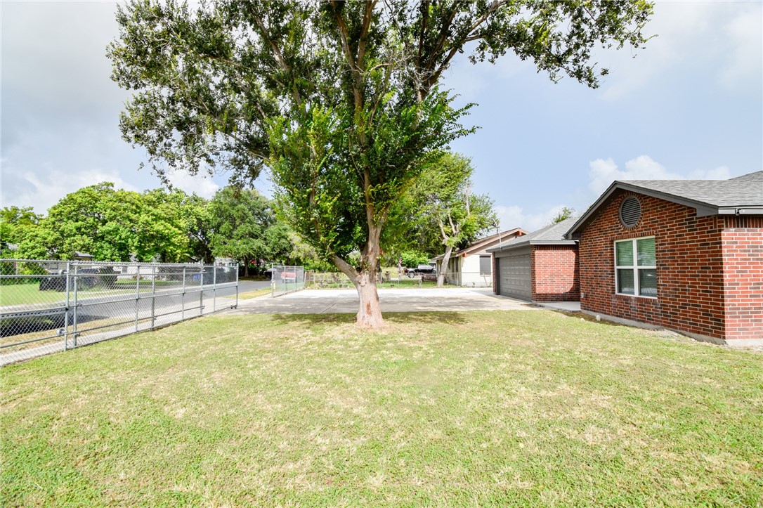950 Mendoza Street Corpus Christi TX 78416