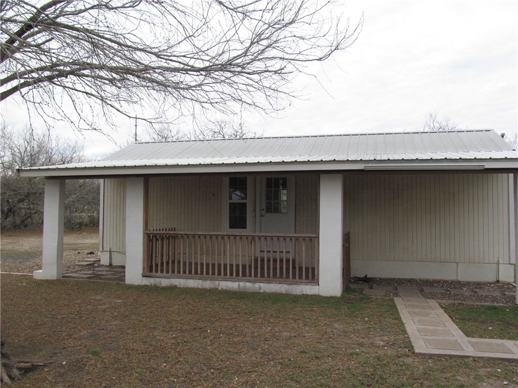 1816 W County Road 303 Orange Grove TX 78372