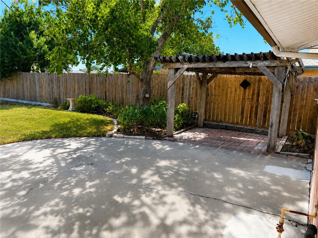 5829 Kerry Drive Corpus Christi TX 78413