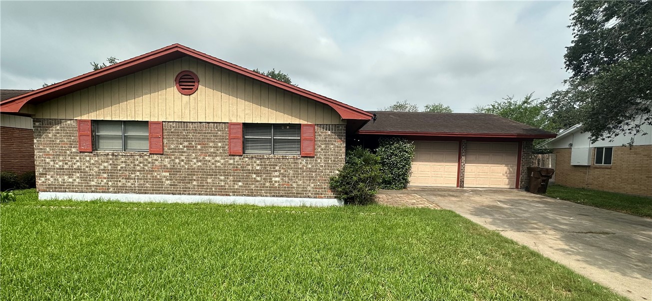 1017 Hall Avenue Kingsville TX 78363