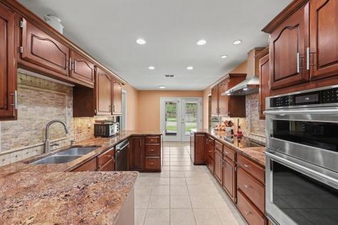2209 Richland Drive Corpus Christi TX 78418