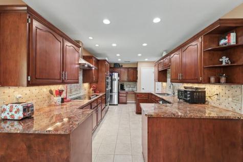 2209 Richland Drive Corpus Christi TX 78418