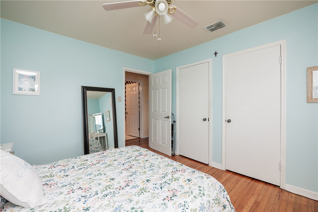 650 Sharon Drive Corpus Christi TX 78412