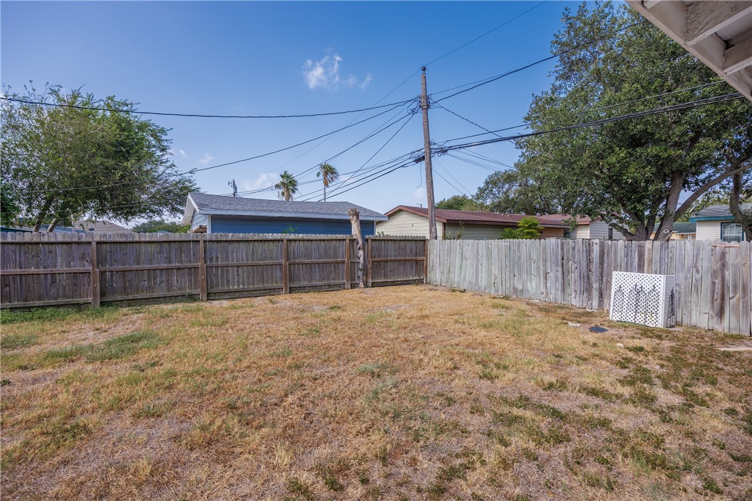 650 Sharon Drive Corpus Christi TX 78412