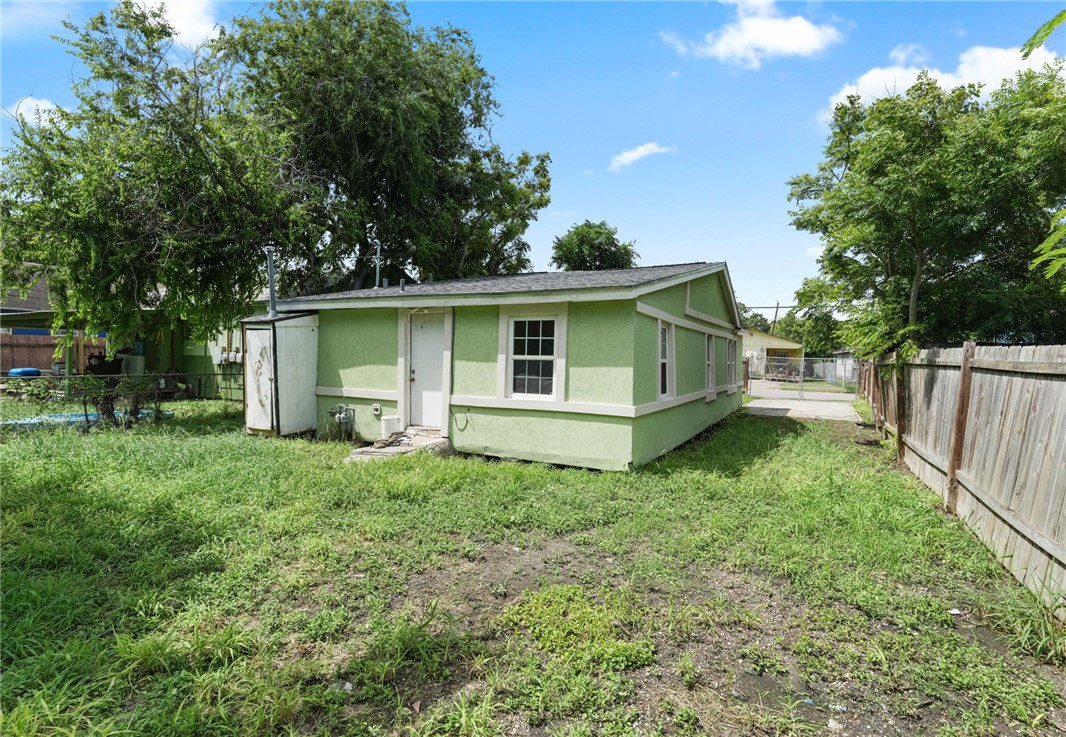 2629 Dunbar Street Corpus Christi TX 78405