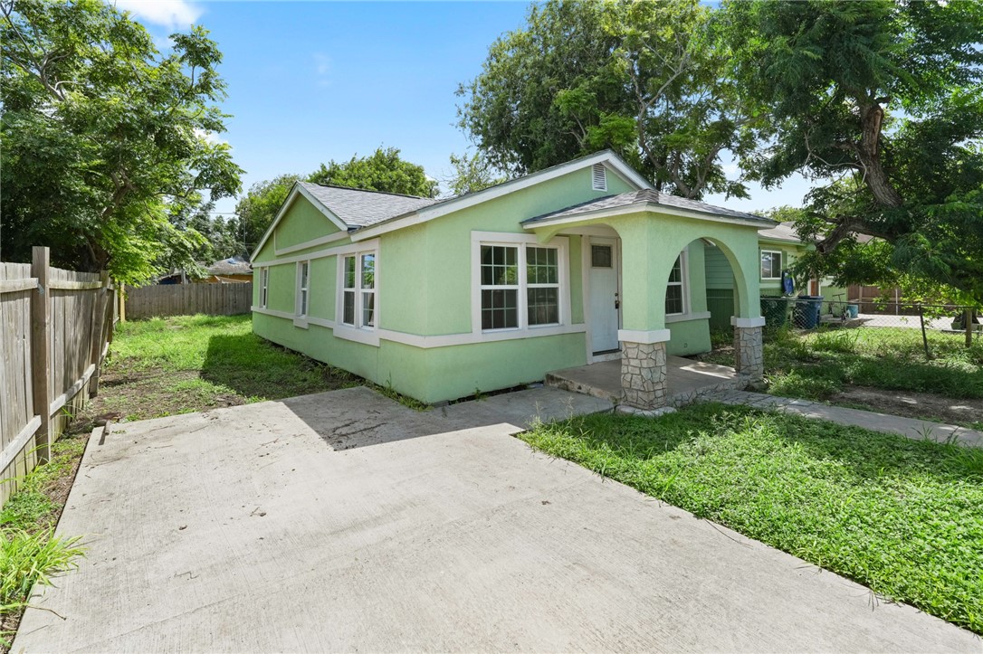 2629 Dunbar Street Corpus Christi TX 78405
