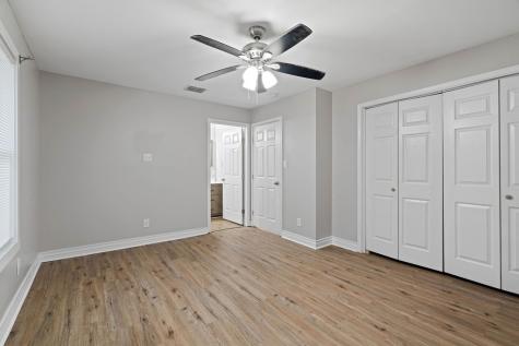 800 Avenue B Sinton TX 78387
