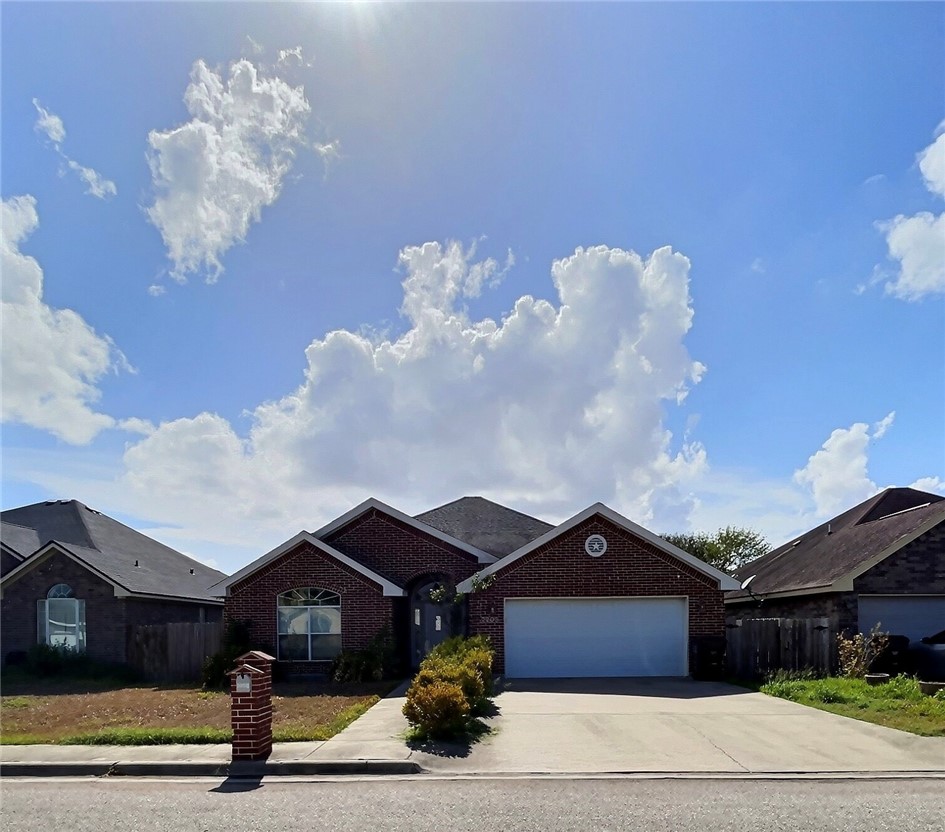 2203 Las Palmas Drive Kingsville TX 78363