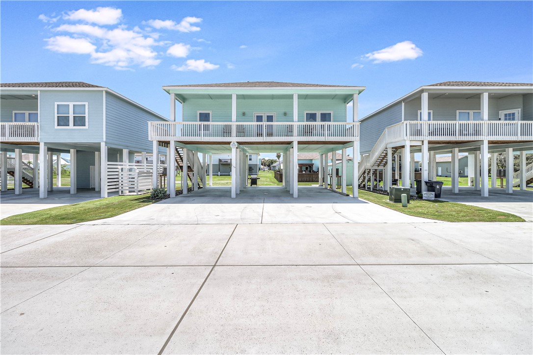 115 Paradise Drive Rockport TX 78382