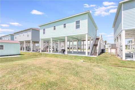 115 Paradise Drive Rockport TX 78382