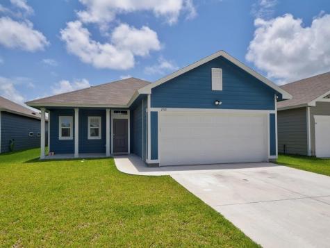 1915 Estes Flats Drive Aransas Pass TX 78336