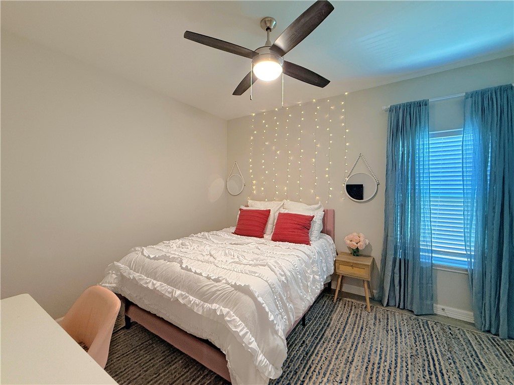 105 Traditions Drive Rockport TX 78382