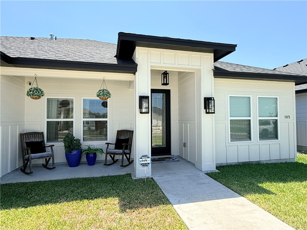 105 Traditions Drive Rockport TX 78382