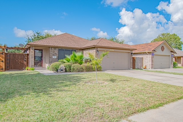 1511 Windy Oaks Drive Aransas Pass TX 78336