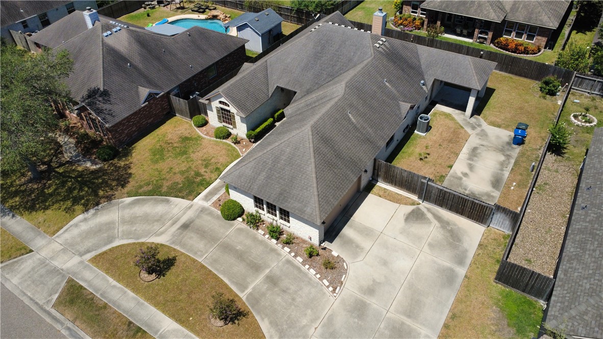 7605 Bayonne Drive Corpus Christi TX 78414
