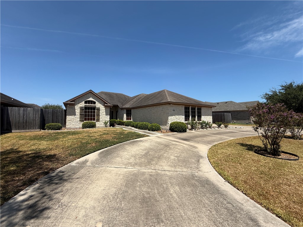 7605 Bayonne Drive Corpus Christi TX 78414