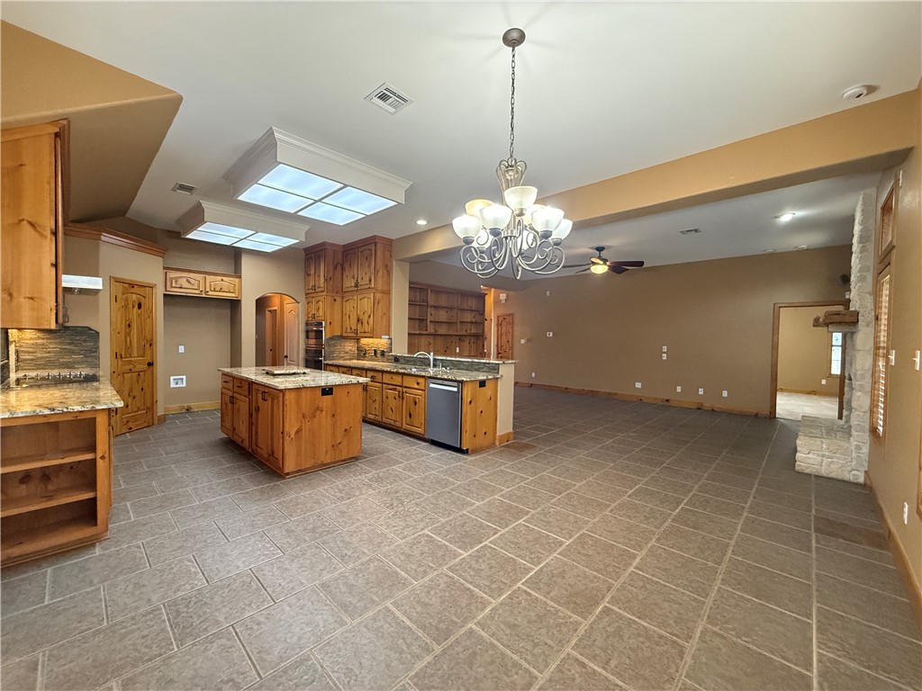 7605 Bayonne Drive Corpus Christi TX 78414