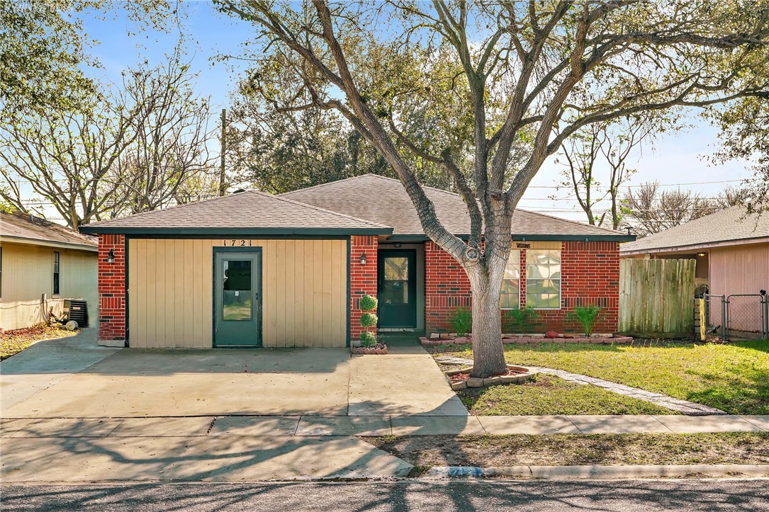 1721 Modesto Street Corpus Christi TX 78417