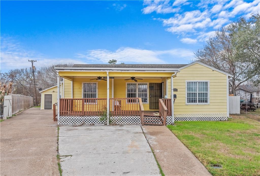 1541 Clodah Drive Corpus Christi TX 78404