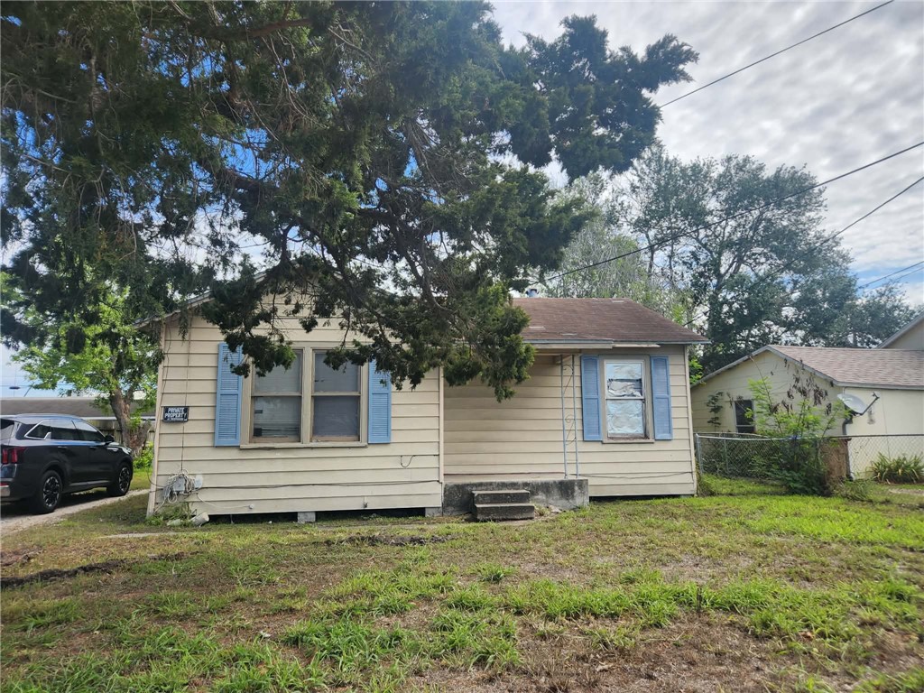 5014 Williams Drive Corpus Christi TX 78411